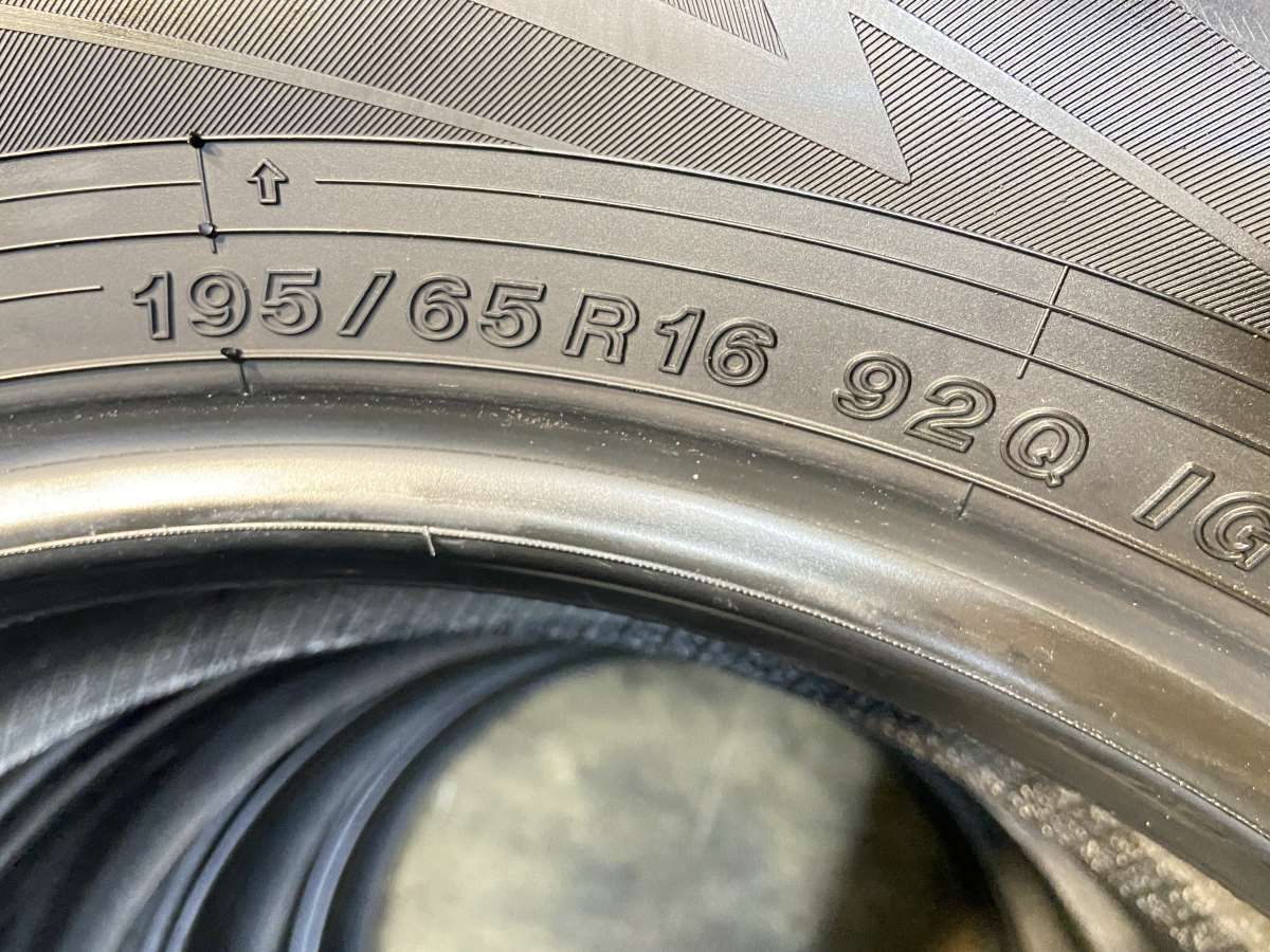 195/65R16 ヨコハマ アイスガード iG70 中古タイヤ スタッドレスタイヤ 
