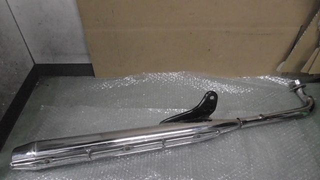 プレスカブ CUB AA 01 1335 xxx の マフラー 傷