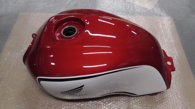CB 750 RC 42 1400 xxx の タンク