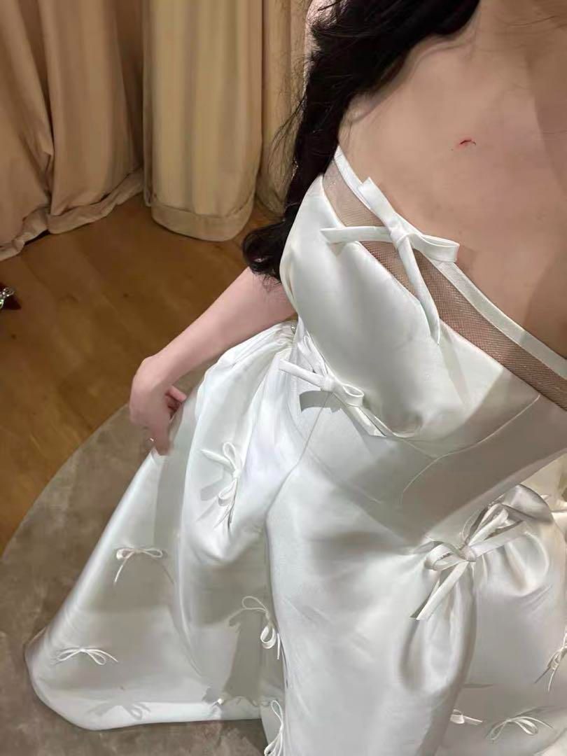 フェミニンリボンドレス 結婚式に華を添える