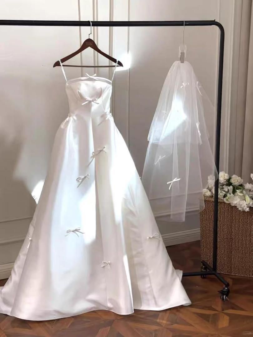 フェミニンリボンドレス 結婚式に華を添える