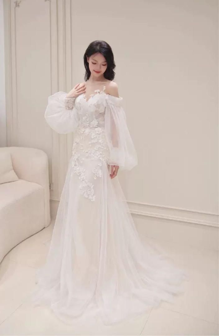 ウェディングドレス　ガーデンウェディング　前撮り　ボリュームスリーブ刺繍 ウェディングドレス ガーデンウェディング 前撮り ボリュームスリーブ