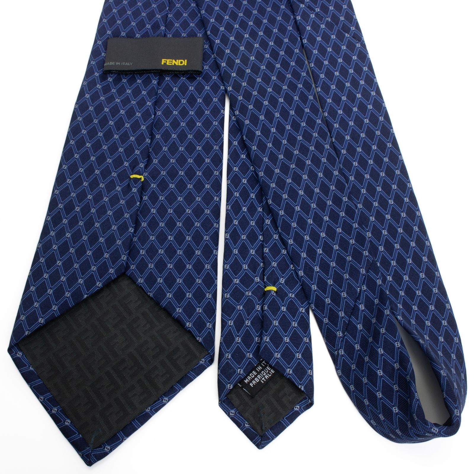 送料無料 フェンディ ネクタイ レギュラータイ プリントタイ 新品同様