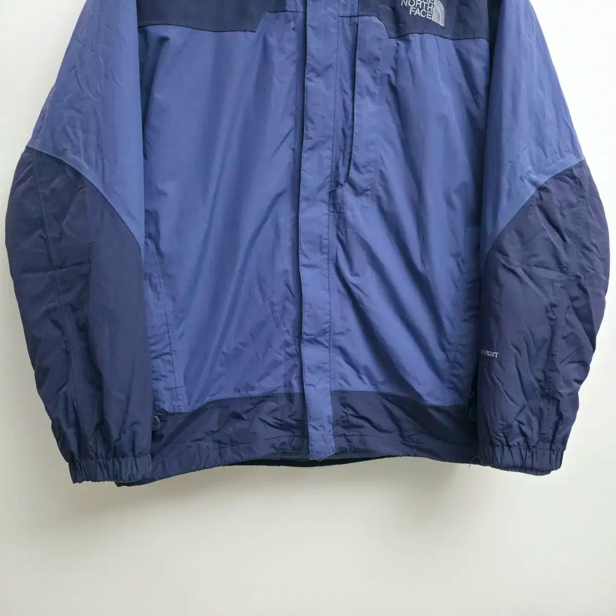 ウィンドブレーカー