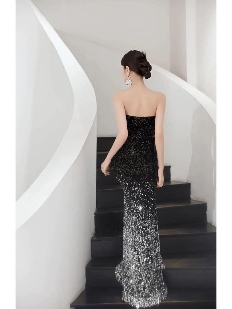 スパンコール煌めくロングドレス パーティーで映えるマーメイドスタイル