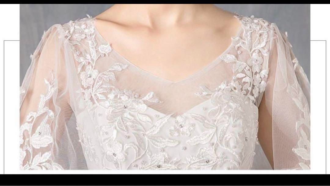 美しいプリンセスラインのウェディングドレス