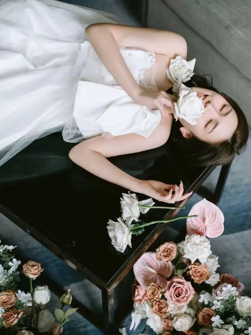 偉大な ウェディングドレス リボンデザイン ボリュームあるデザイ 高品質、全国送料無料！