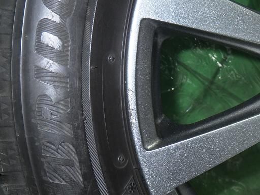 スタッドレス 23年製