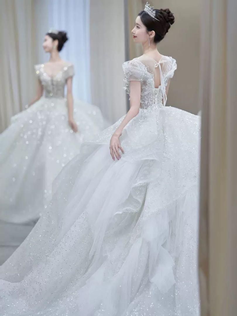 キラキラストーン＆パール ボリュームロングトレーン