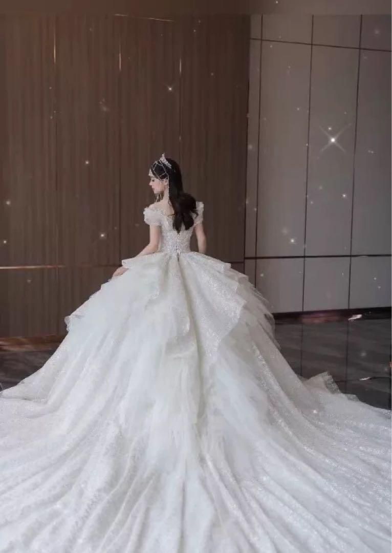 ウェディングドレス