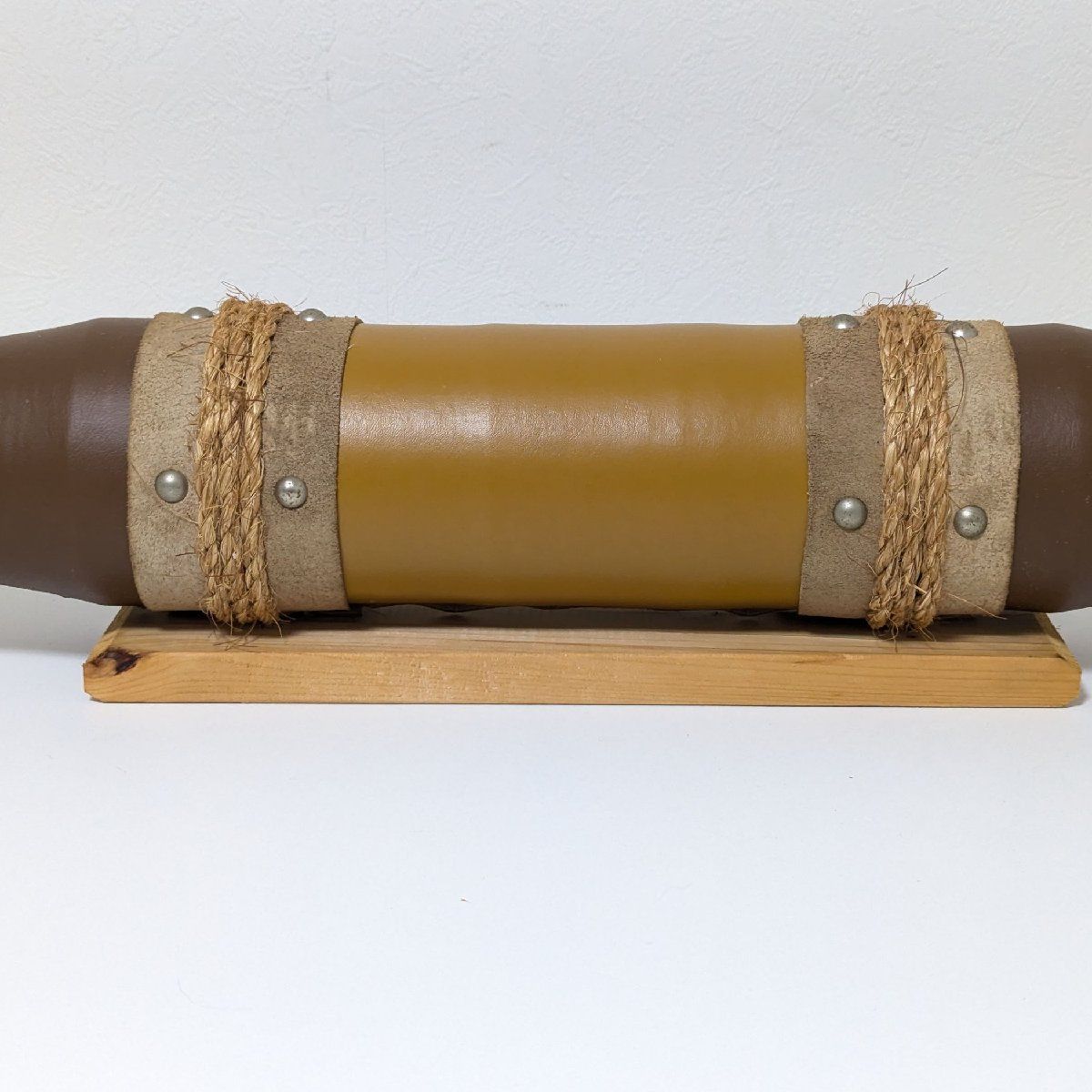 ◇水牛 大型角◇1.3m◇バッファロー◇ツノ◇インテリア◇ディスプレイ