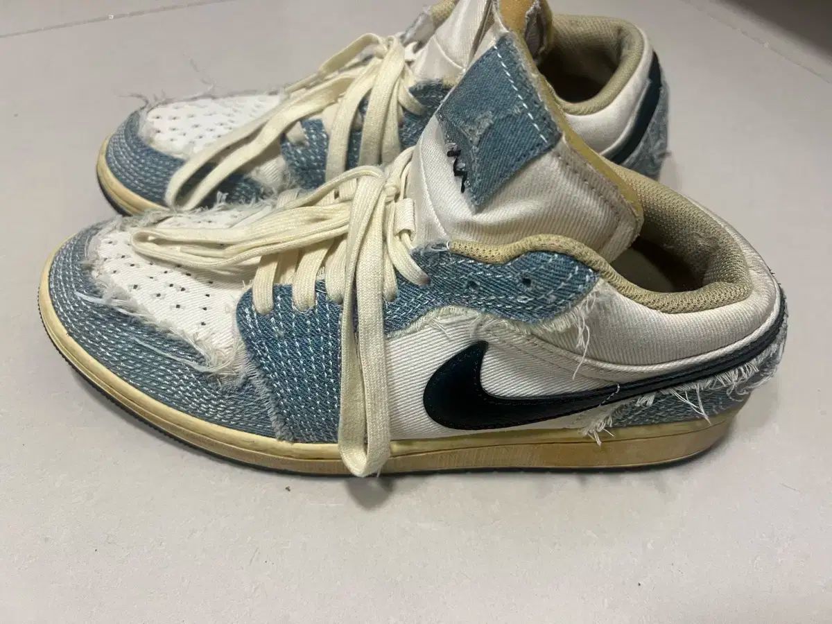 ナイキ ジョーダン1 ロー WORLD WAKEMAKE JAPAN 270