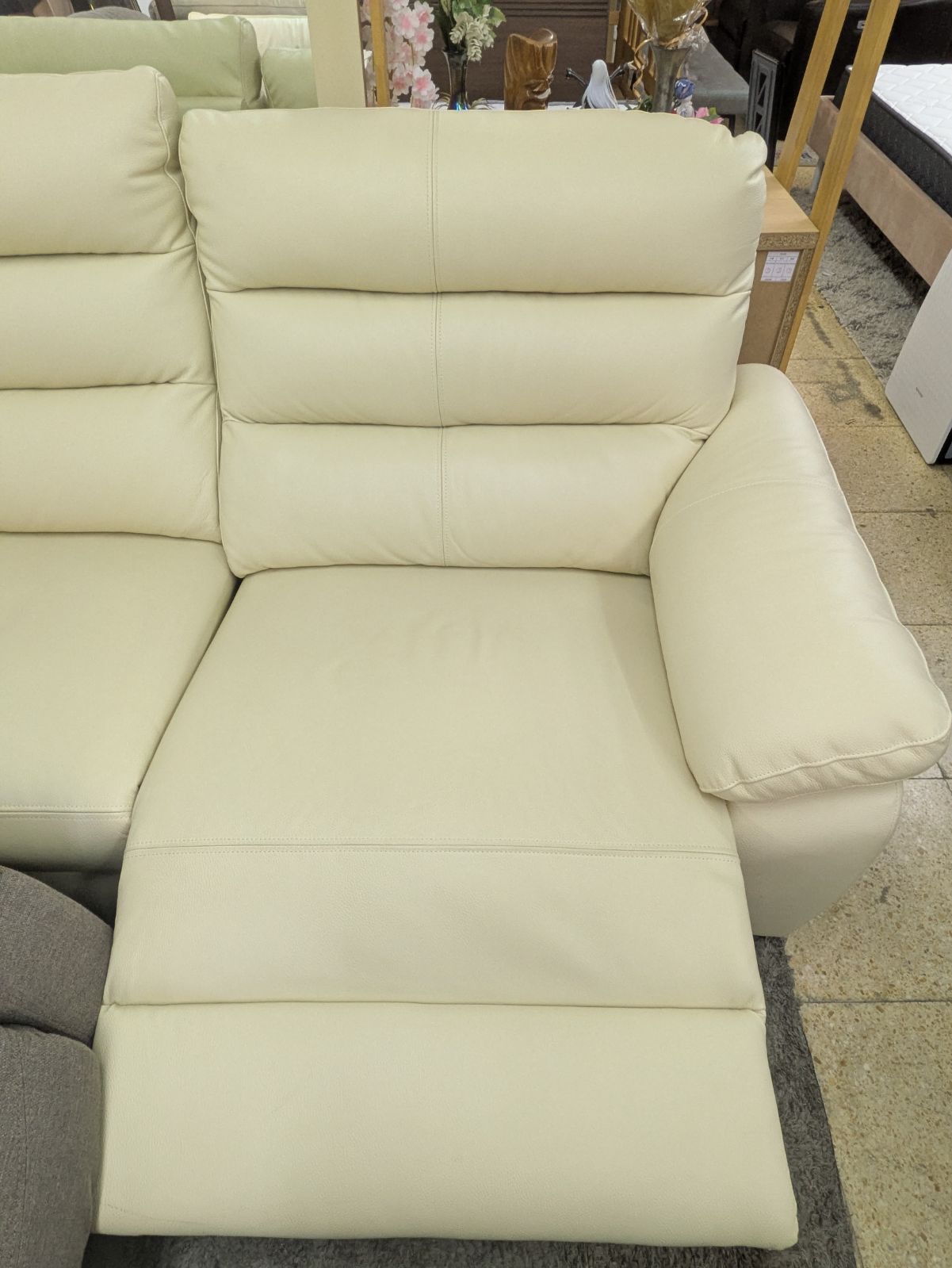 リクライニングソファ