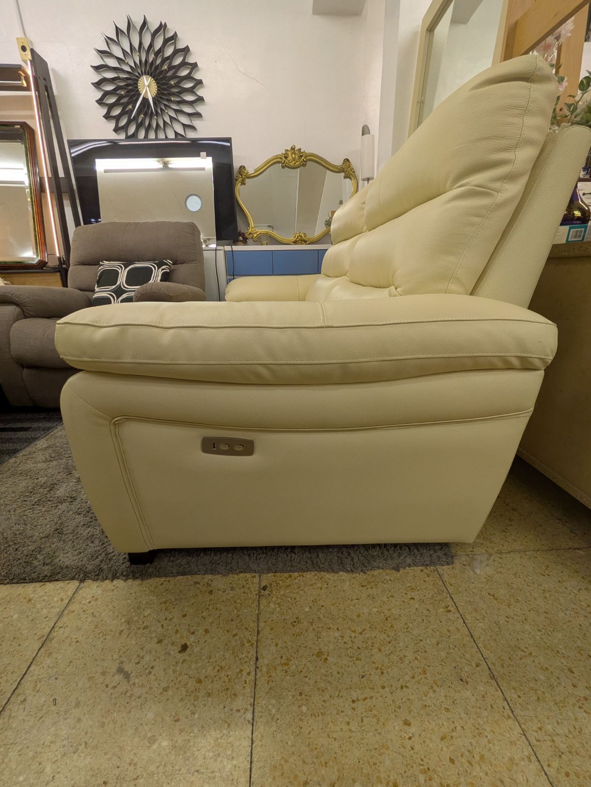 ヤマダ電機 リクライニングソファ