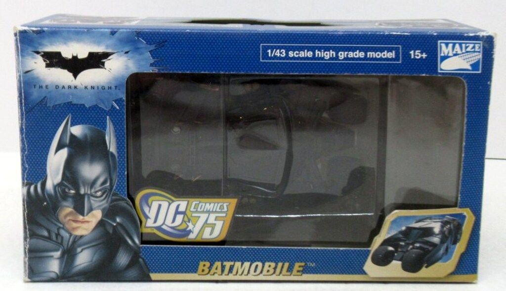 MAIZE HIGH GRADE MODEL BATMOBILE 1 43