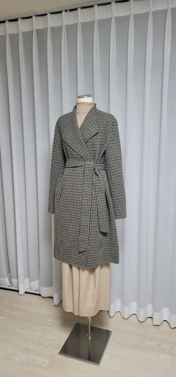 シスレー ウール100% チェック ハンドメイドコート