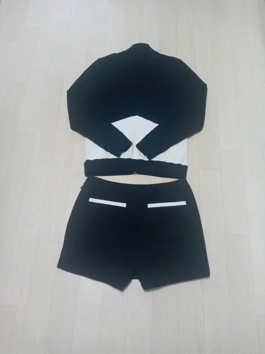 レディース 上下セット ブラック ゴルフ JDX