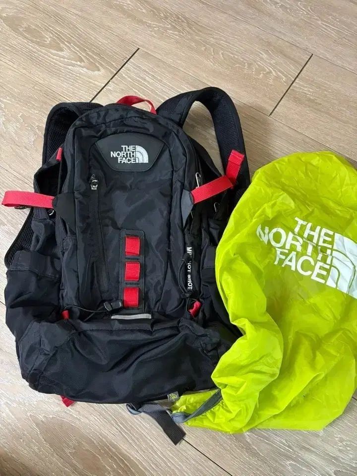 THE NORTH FACE ザノースフェイス ミニショット ブラック レインCOVER
