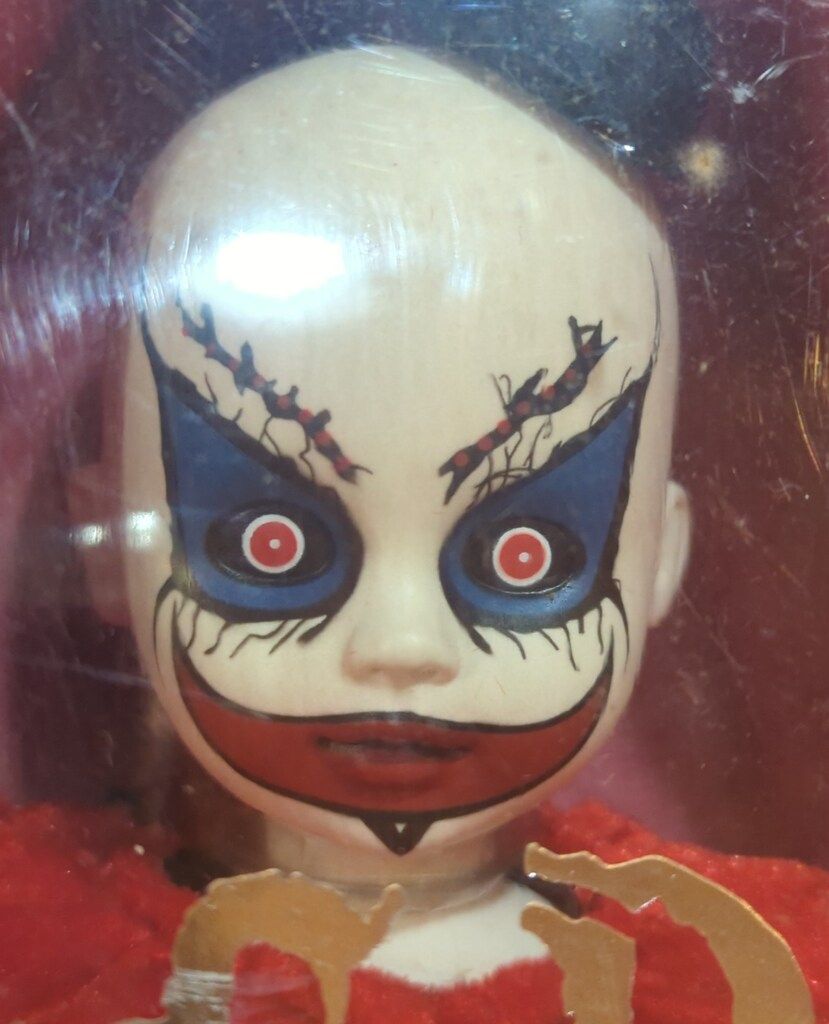 メズコ クリアランス リビングデッドドールズ シリーズ3 Schitzo