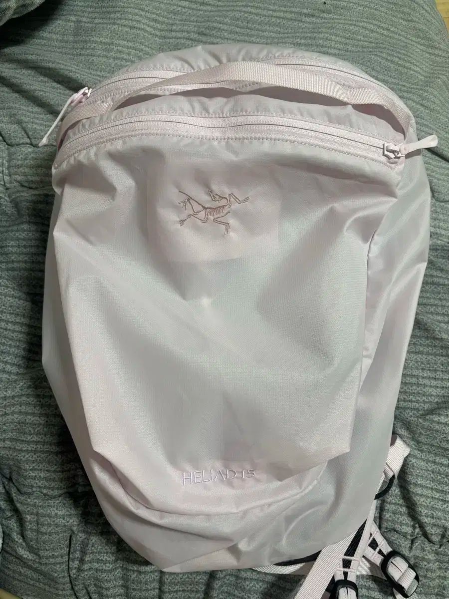 アークテリクス ヒリアド 15 ピンク