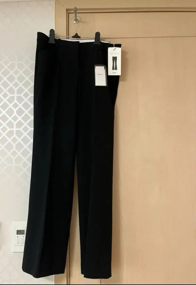 FRONTROW フロントロウ スラックス ブラック