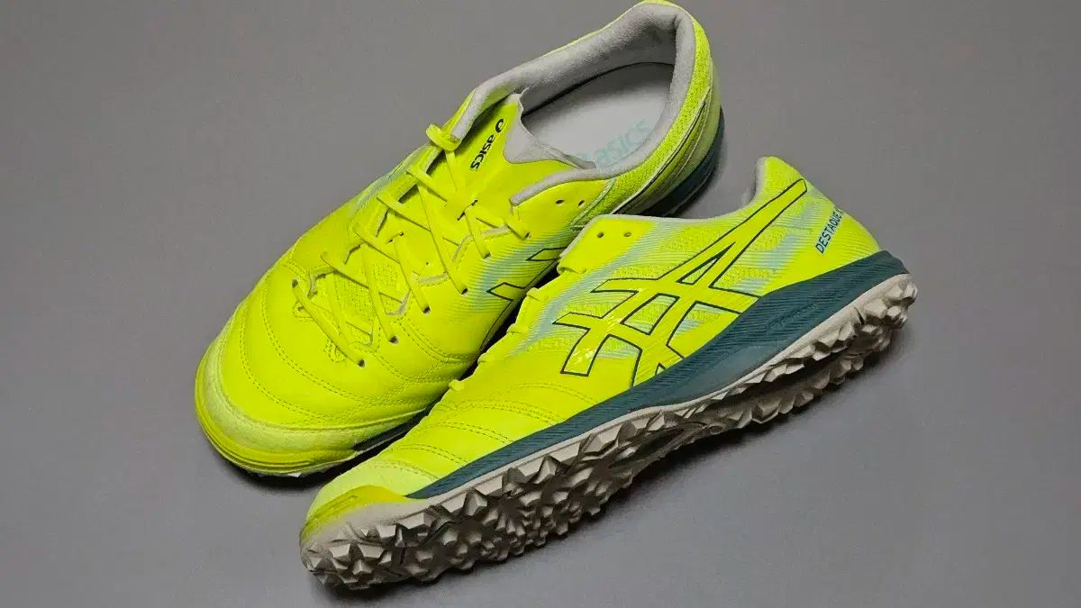 アシックス TeSTAR タキ 270