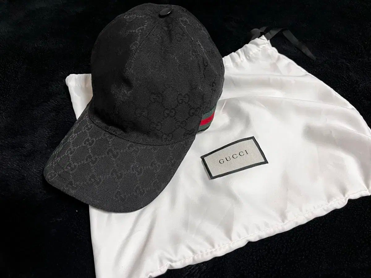 グッチ gg ロゴ ベースボールキャップ s 57サイズ