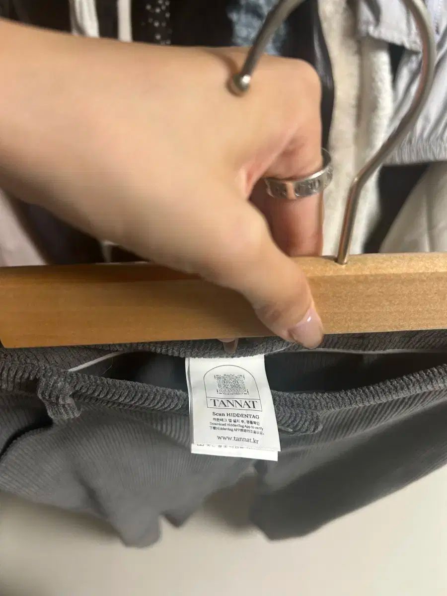 TANNAT コーデュロイ パンツ