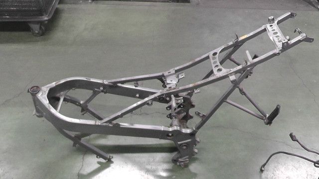 VTZ 250 MC 15 1101 xxx の フレーム 書類付き