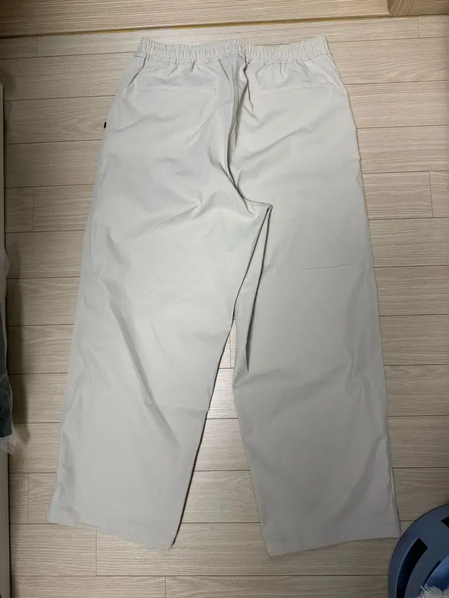 DAIWA TECH TWILL EASY PANTS エクリュ