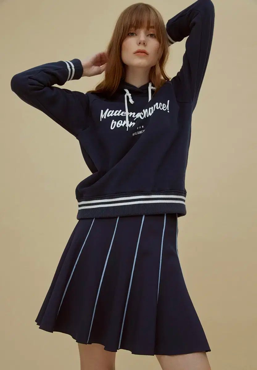 オテルサントロペ