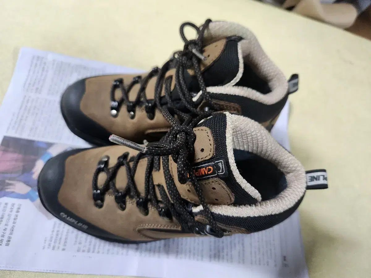 CAMPLINE キャンプライン 登山靴 アニメ ストーム アルファ 230 サイズ