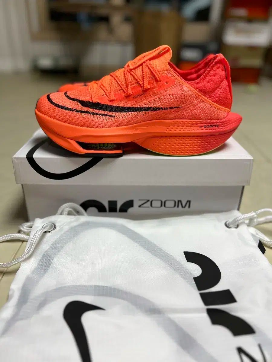 ナイキ エア ズーム アルファフライ ネクスト% 2 オレンジ 275