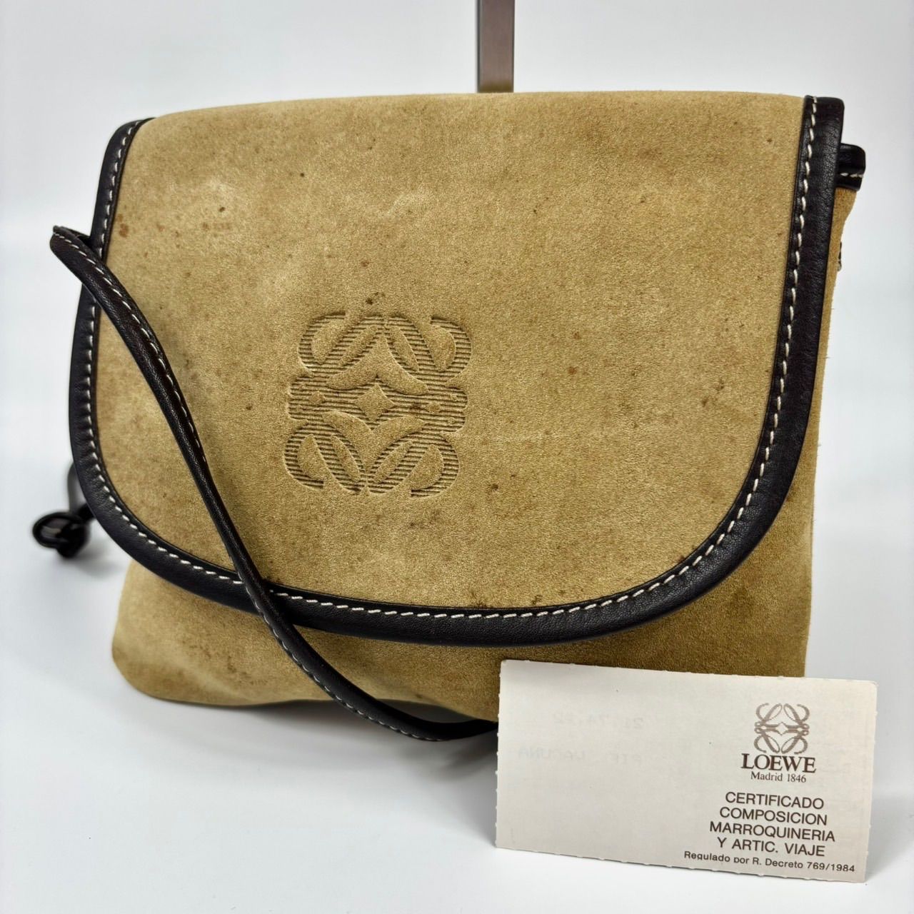 LOEWE アナグラム スウェード×レザー 2WAYバッグ ベージュ×ブラック LOEWE ロエベ スウェード ショルダーバッグ ポシェット 斜め掛け