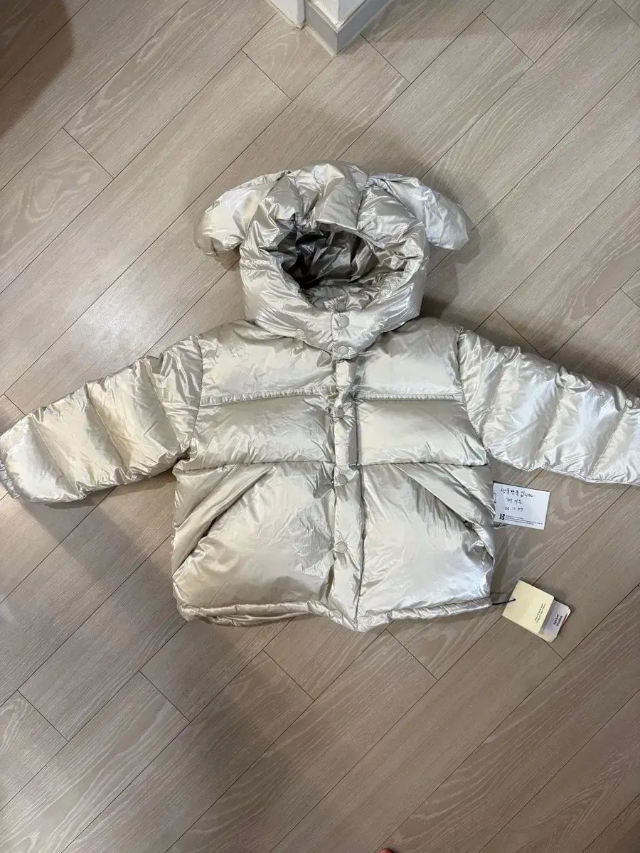 アプリコットスタジオ トゥーベア シルバー 120 2025中国バージョン