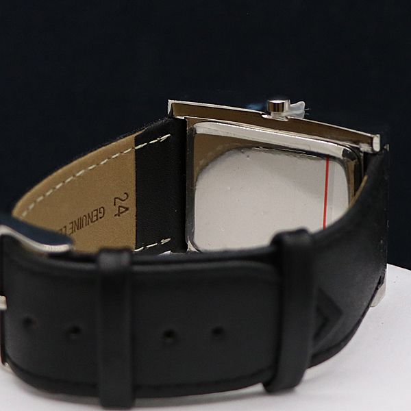 GUCCI 3800M クロノグラフ スモールセコンド デイト ローマンベゼル