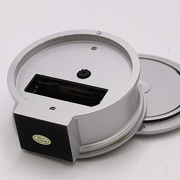 箱付 メルセデスベンツ AMG ホイールデスククロック QZ 電池式