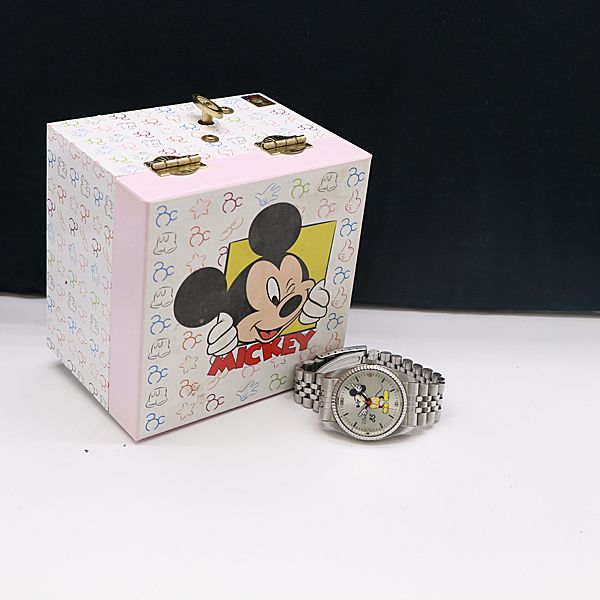箱付 稼働 ディズニー QZ ミッキーマウス シルバー文字盤 メンズ