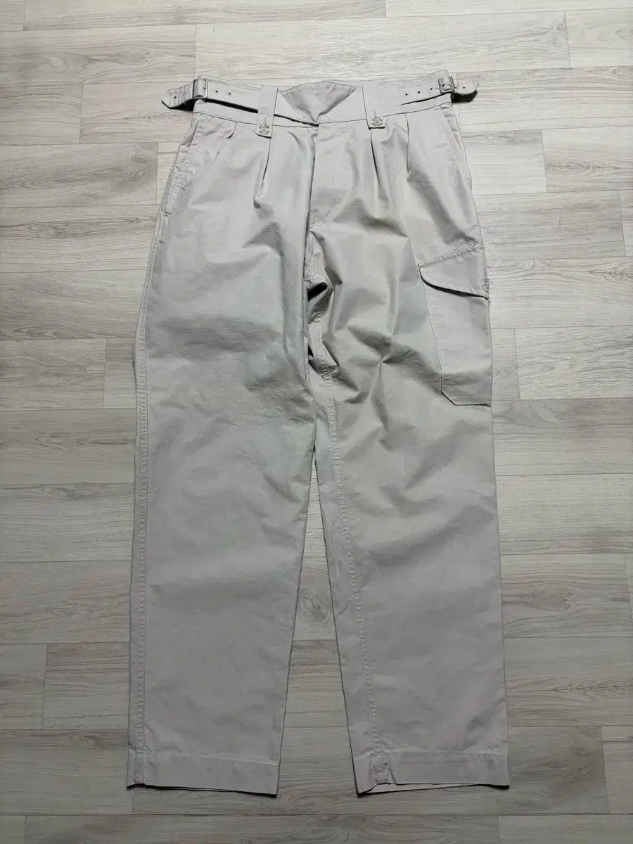 OLIVE DRAB SERVICE ODS FEARLESS パンツ アイボリー Mサイズ