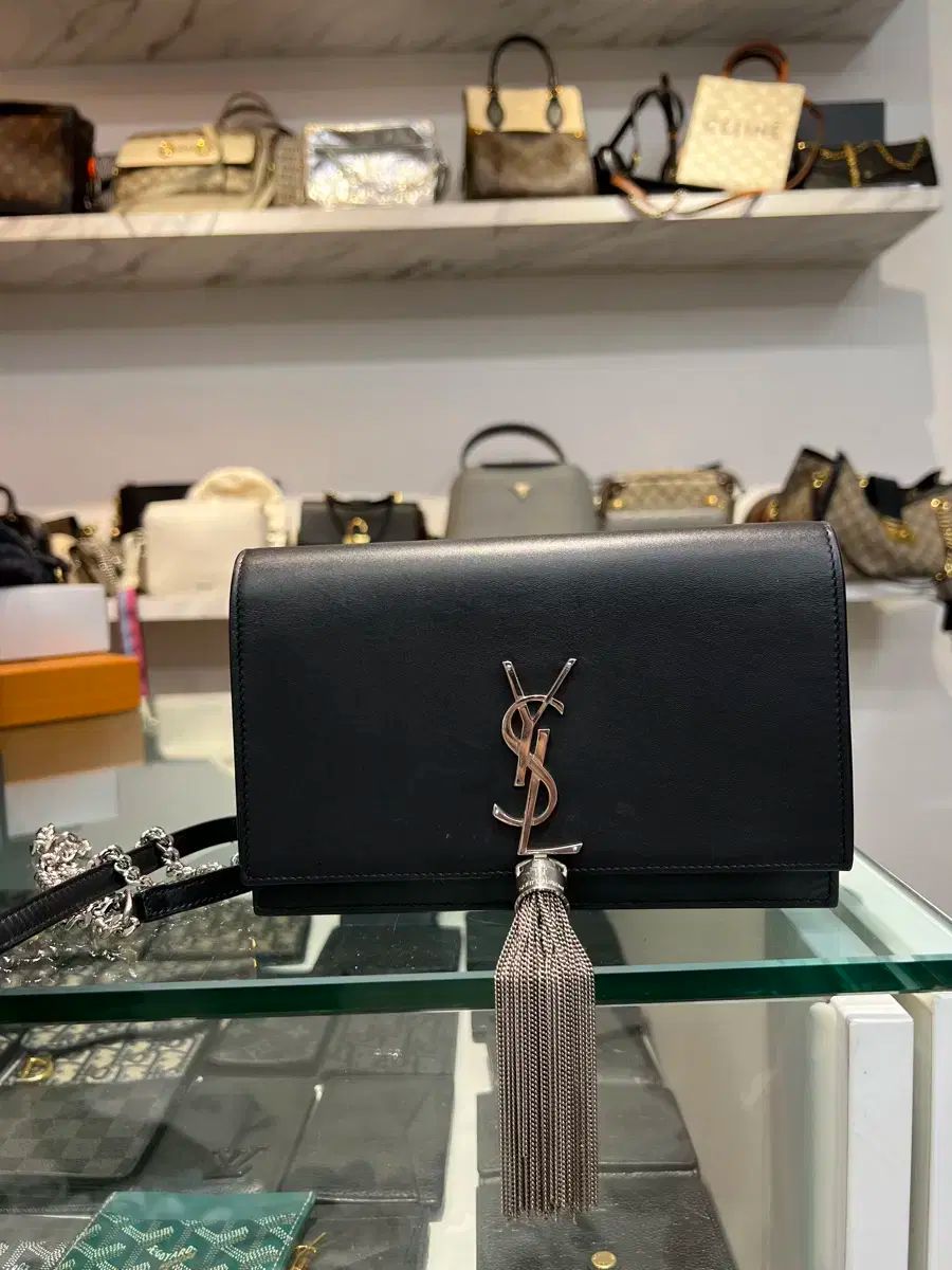 452159 YVES SAINT LAURENT イヴ サンローラン タッセル ケイト woc チェーン クロスバッグ ブラック シルバー