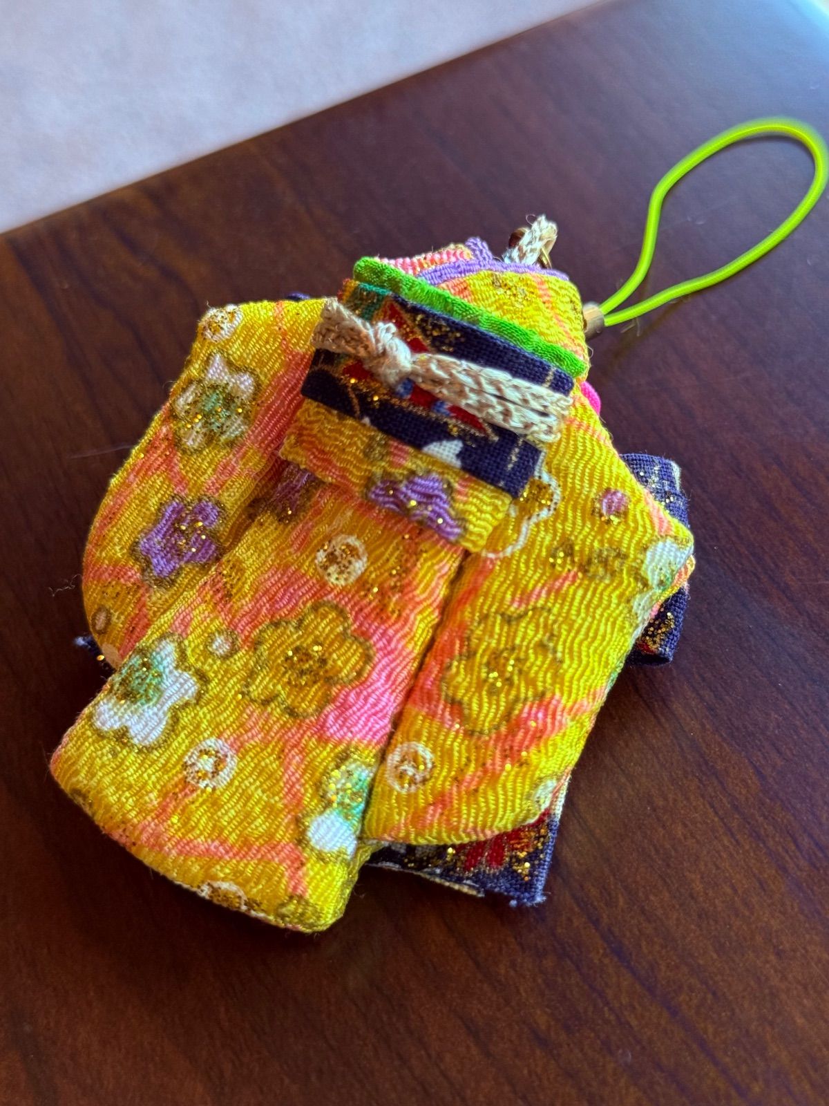 34】和柄ちりめんミニ着物ストラップ 海外の方へのギフトにも