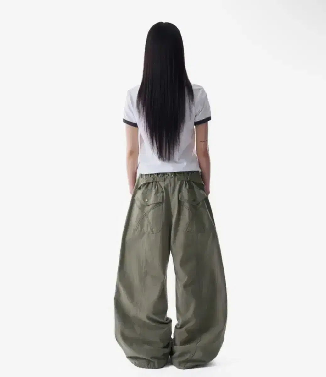 アカム ピンタック ニ スタッズ コットン パンツ 2