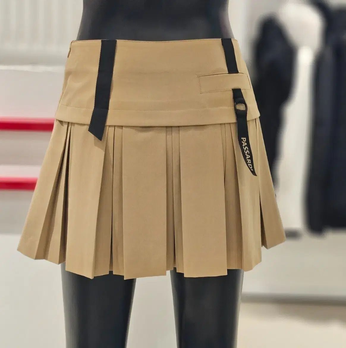 PASSARDI パサディ ゴルフ レディース テイピングシャーリング スカート 67 23SS