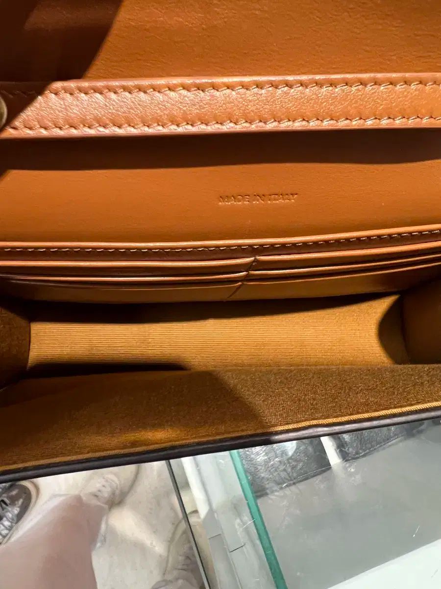 チェーンバッグ