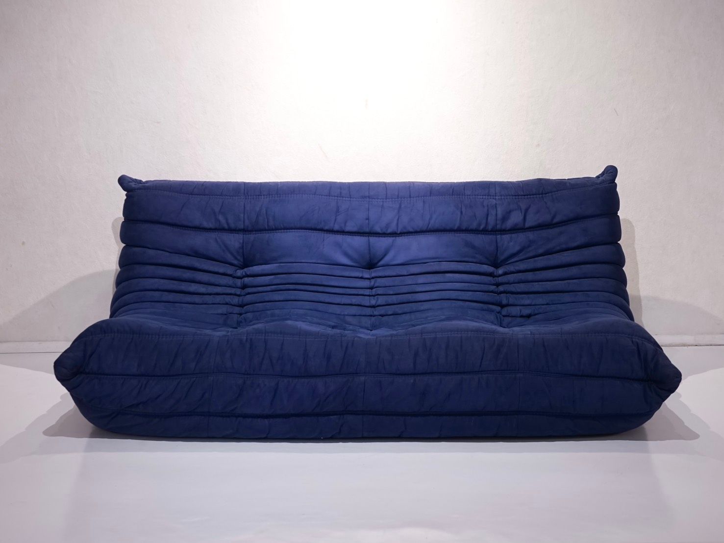  ligne roset リーンロゼ TOGO トーゴ 3人掛け ソファ 3Pソファ ファブリック デザイナーズ モダン ラグジュアリー ホテルライク カウチソファモダン 2人掛け 3人掛けソファ ソファ ソファベッド