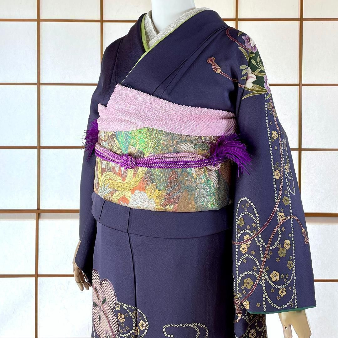 振袖に　明るい銀　花尽くし　正絹袋帯　k166 振袖に 明るい銀 花尽くし 正絹袋帯 k166 振袖に 明るい銀 花尽くし