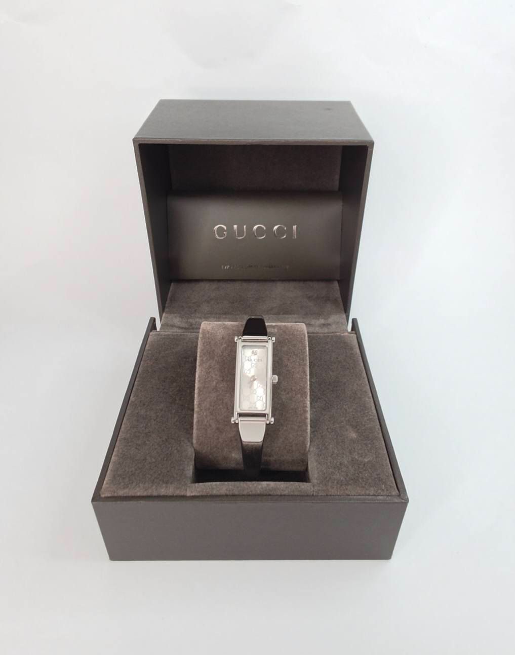 Gucci Ladies Watch – Silver Dial