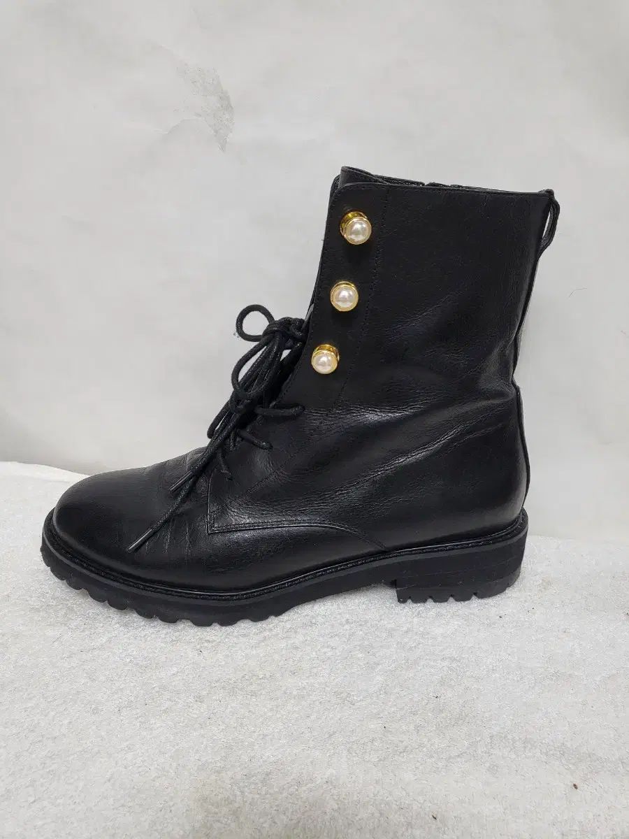 SUECOMMA BONNIE シューコンマボニーパール装飾ウォーカーブーツ shop取引では対象外