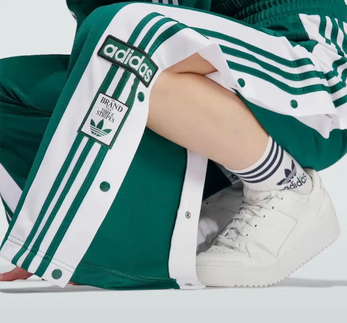 アディダス アディブレーク パンツ サイズS