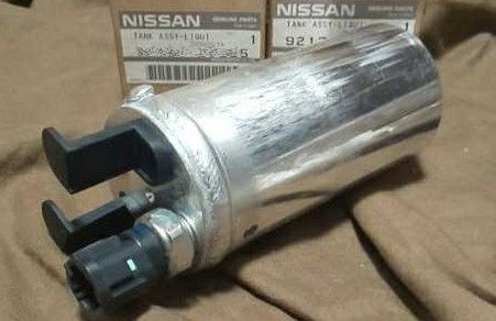 日産純正新品】NISSAN 未使用品 ☆超希少品☆ スカイライン R33 GT-R
